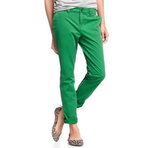 GAP Green Broken-In Straight Chinos, size 6